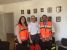Mª Cruz Vergillos y Alberto Mando, trabajadores sociales de madrid, junto con el compañero de la Cruz Roja en el Puesto de Mando de Torrejón de Ardoz